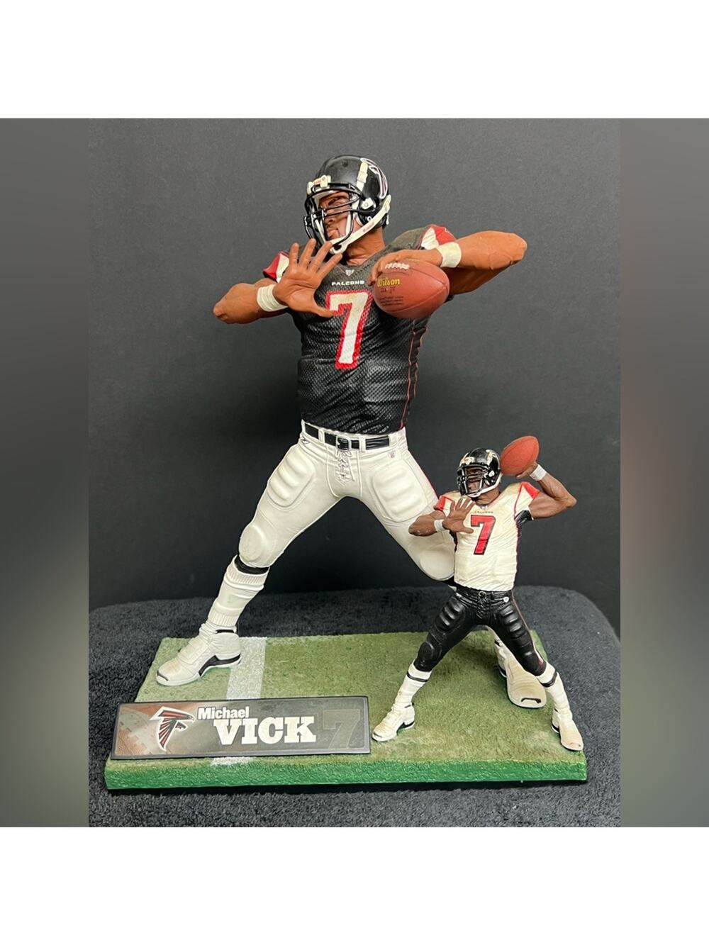 2003 Dual Michael Vick 12 & 6 inch McFarlane, Out of Box RARE
